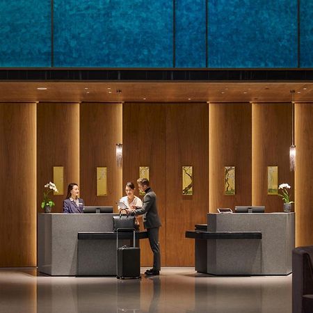 Hotel Intercontinental Kaohsiung By Ihg Zewnętrze zdjęcie The lobby of the hotel
