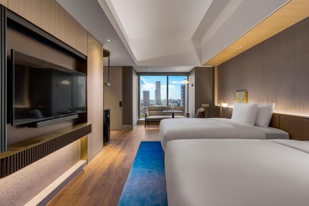 Hotel Intercontinental Kaohsiung By Ihg Zewnętrze zdjęcie Deluxe Room