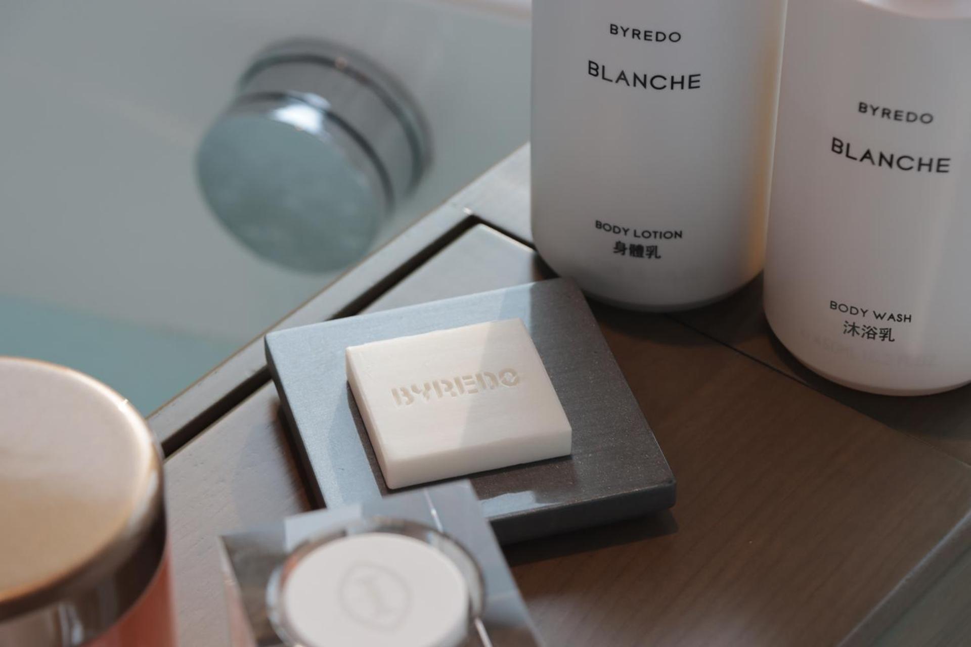 Hotel Intercontinental Kaohsiung By Ihg Zewnętrze zdjęcie Soap
